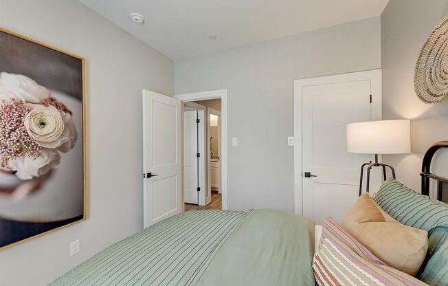 3 beds, 2 baths, 1,148 sqft, $1,750, Unit 4609 Pantheon Way