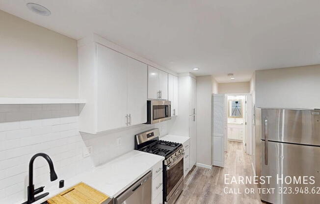2809 W 46 ST