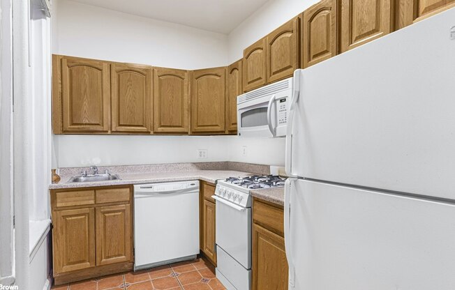 107 W 106 ST