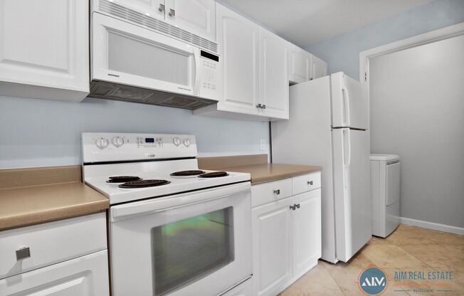2 beds, 2 baths, $1,950, Unit UNIT 1517