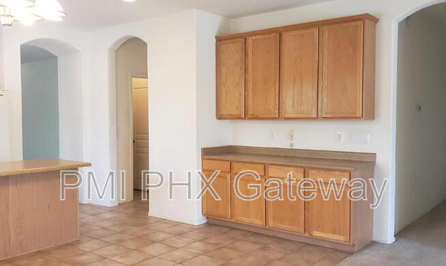 1133 E. Jade Dr.