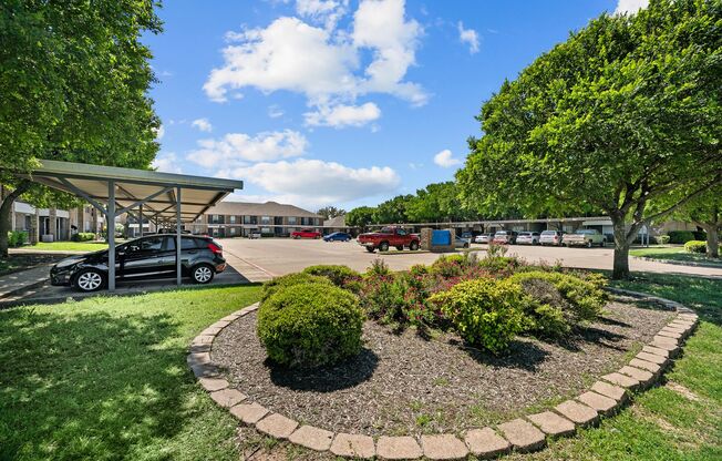 2 beds, 2 baths, $1,425, Unit 3207