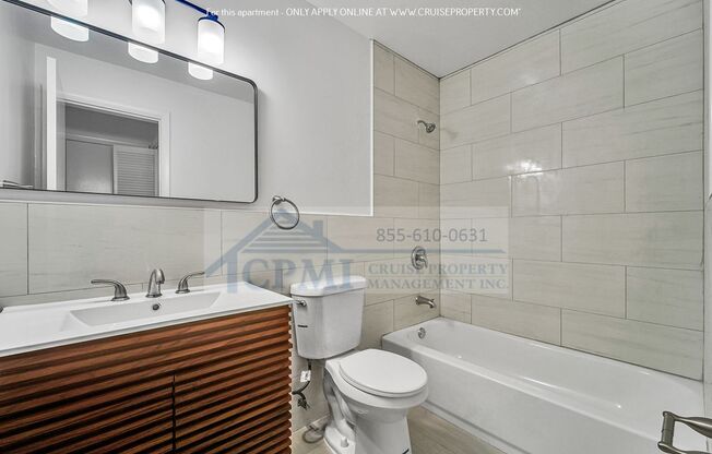 1 bed, 1 bath, 700 sqft, $1,749, Unit 3249-16