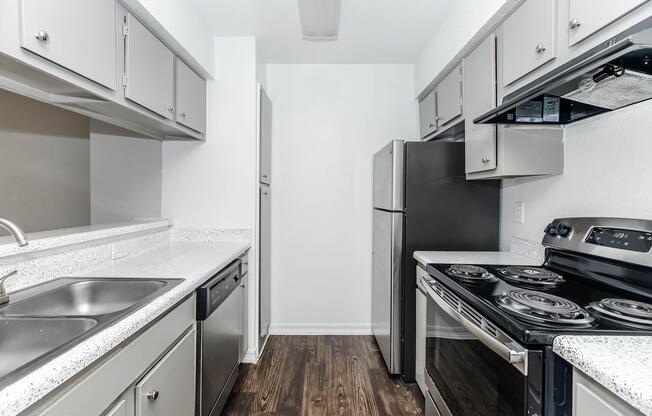 2 beds, 2 baths, 918 sqft, $1,239