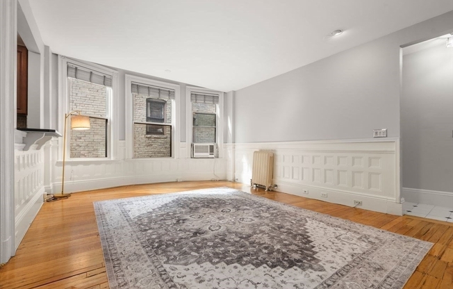 1 bed, 1 bath, 689 sqft, $3,250, Unit 6D