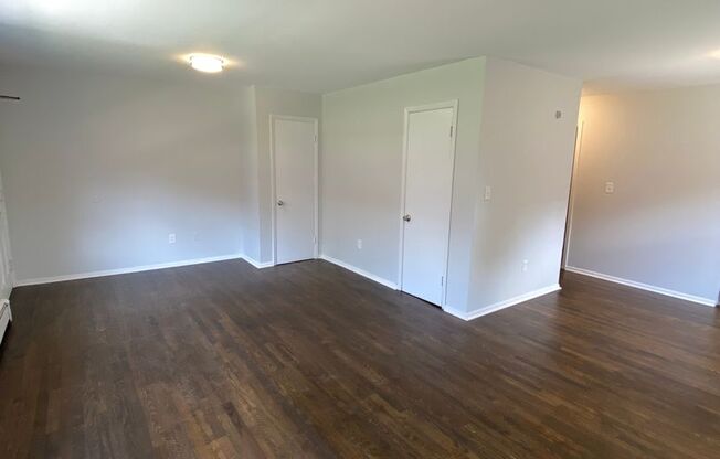 1 bed, 1 bath, $2,300