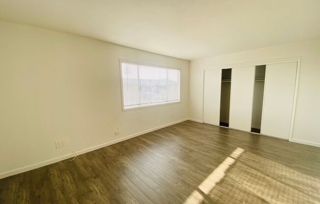 316 E Hyde Park