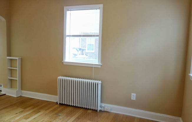 8105 Greenwood Avenue DGY LLC
