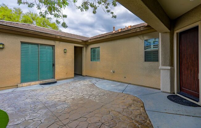 Anthem Country Club Beauty w/ Casita