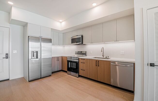 1 bed, 1 bath, 611 sqft, $2,595, Unit 203