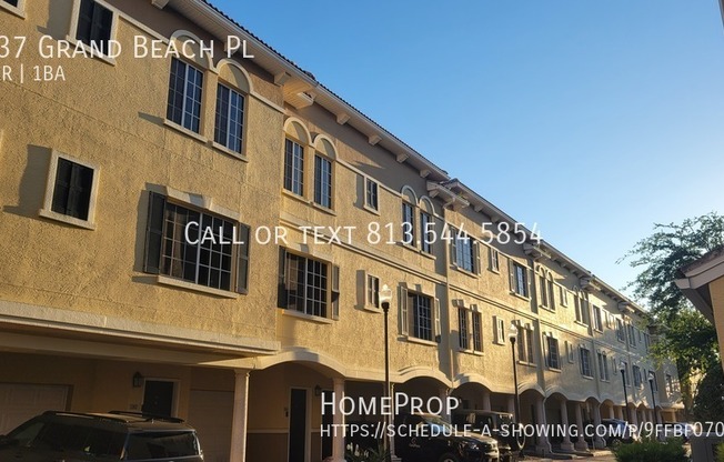 137 GRAND BCH PL
