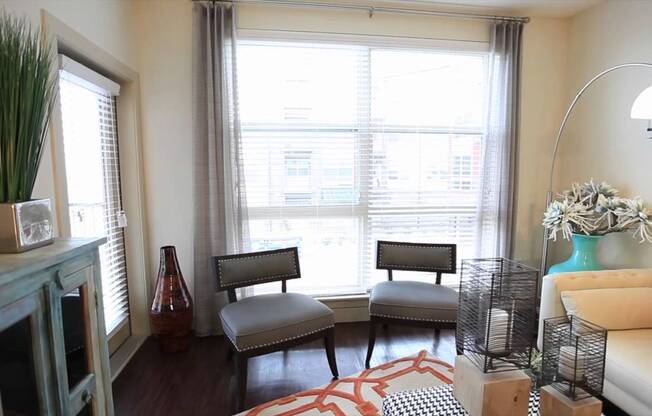 1 bed, 1 bath, 698 sqft, $2,400, Unit #5311