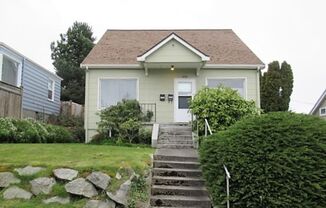 4725 35th Ave SW