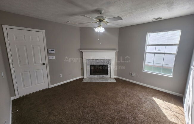 5922 HERITAGE WALK
