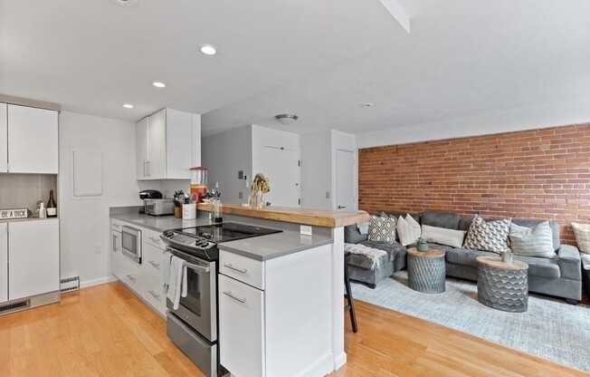 117 FULTON ST