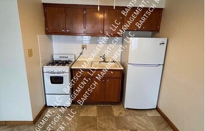 2036 S 92 ST