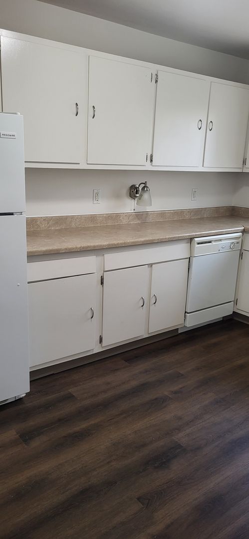 1 bed, 1 bath, 650 sqft, $785, Unit 4072-3