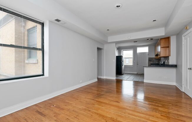 Beautiful 2 Bedroom in South Shore