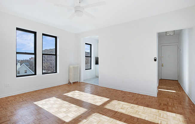 235 E 2 ST