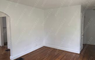 1227 Pineview Rd