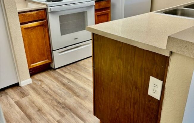 1 bed, 1 bath, 565 sqft, $999, Unit 149