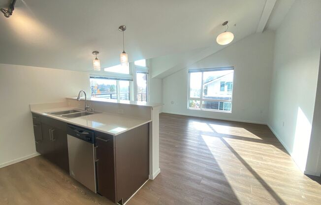 2 beds, 2 baths, 940 sqft, $2,950, Unit 2504-A