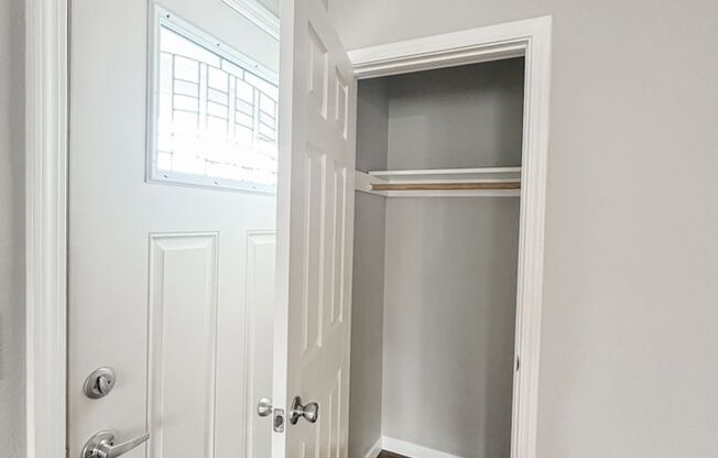 1 bed, 1 bath, 720 sqft, $1,000, Unit SC875