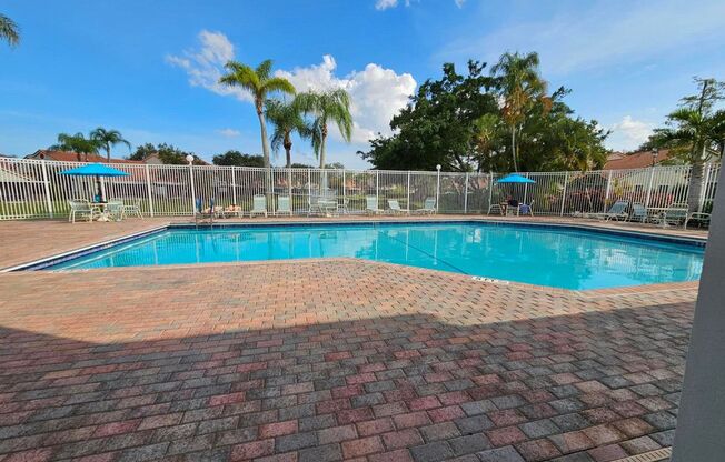 7526 PINEWALK DR S #UNIT 174 MARGATE, FL 33063