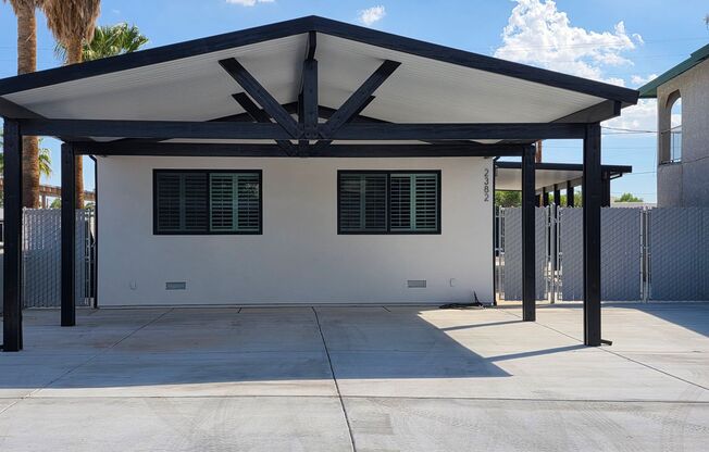 FIRST 2 WEEKS FREE-Beautifully remodeled 3 bed/2 bath Manufactured Home BHC