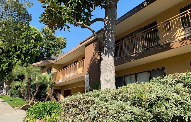 1326 N Flores Street