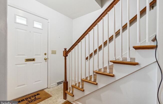 TOWNHOUSE - SPRING VALLEY - FREDERICKSBURG