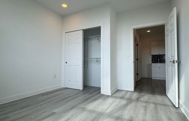 2 beds, 1 bath, 1,080 sqft, $1,295, Unit 304