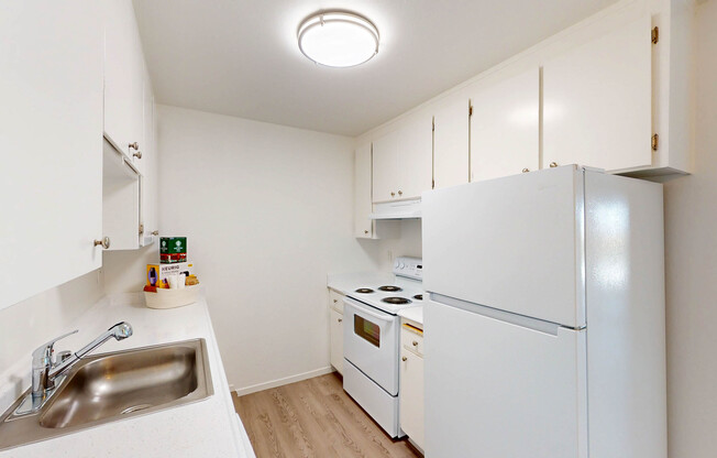 400 ALAMEDA DE PRADO