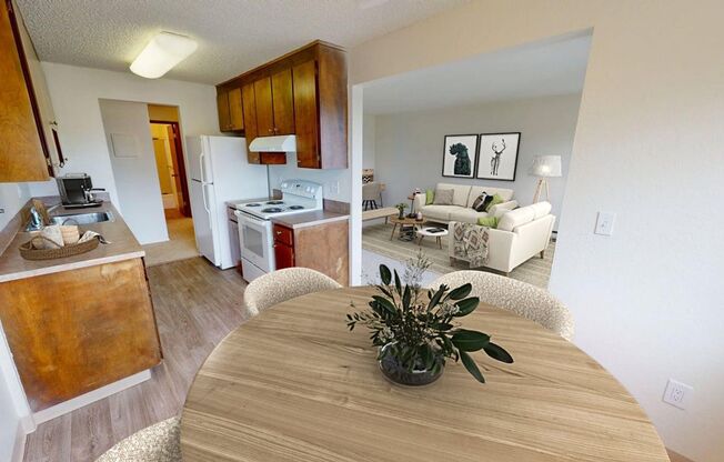 10725 Greenwood Ave N #101