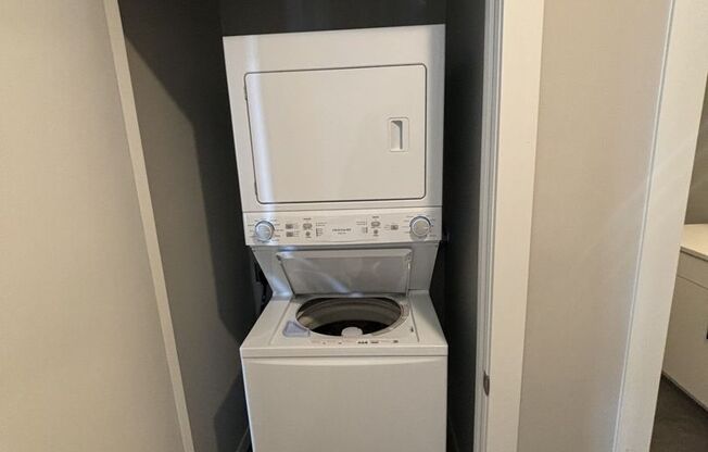 2 beds, 2 baths, 1,168 sqft, $1,950, Unit 301