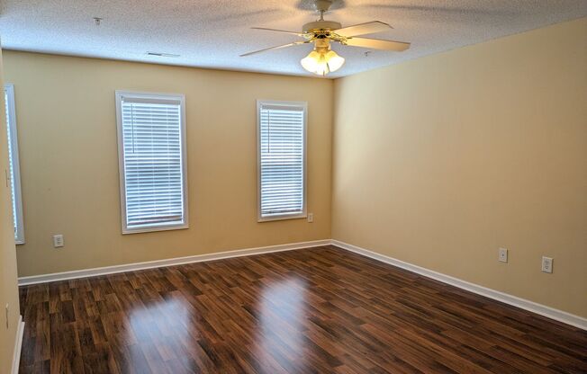 Great Mooresville Location!