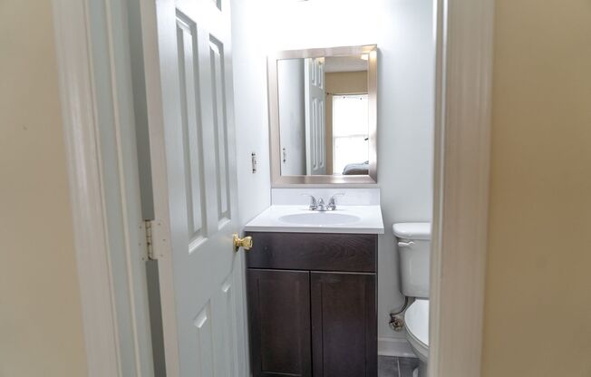 2 beds, 2 baths, 1,172 sqft, $1,600, Unit 1919A-JS