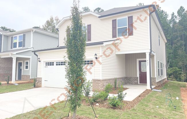 Brand new 4 Bedroom, 3 Bathroom, 1st Floor Guest Suite, Spacious Loft, Attached 2 Car Garage and Backyard in Oak Manor, Garner, Available Now!