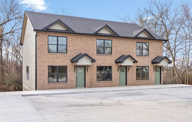 2 Bedroom Pet Friendly Townhomes For Rent!