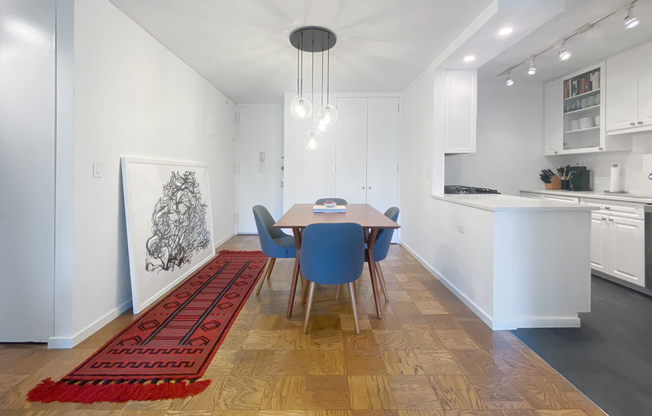 1 bed, 1 bath, 808 sqft, $5,000, Unit 4B