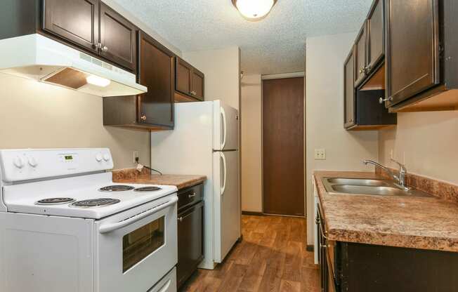Montreal Courts Apartments in Little Canada, MN | Kitchen