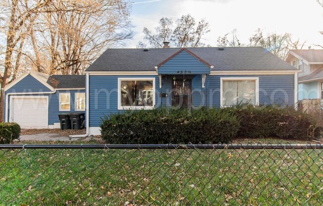 Spacious 3 Bedroom / 2 Bathroom Home | Fontenelle Park