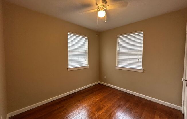 3 beds, 1 bath, $1,450