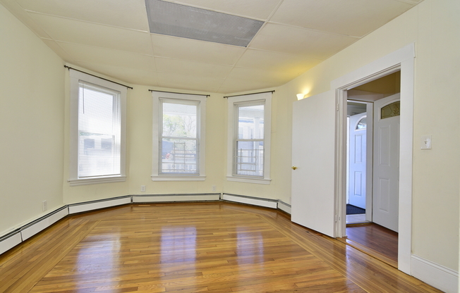 10 RICHFIELD