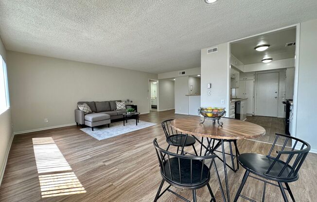 Luxury huge apartment in heart of Sherman Oaks.