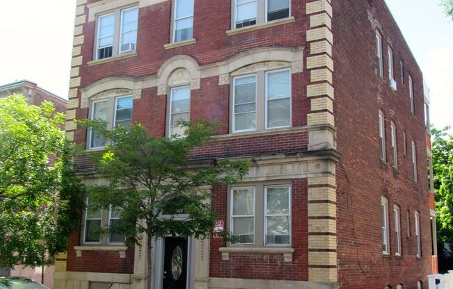 The Regis at 108 Pine