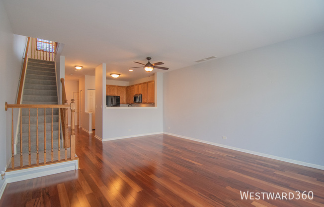 2486 GOLF RDG CIR