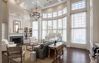 Sturbridge Commons