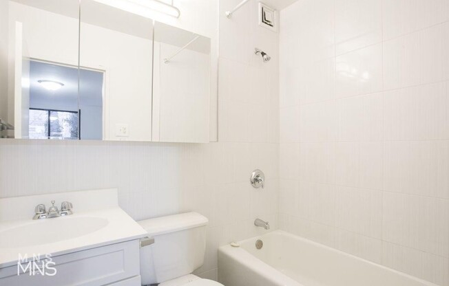 Studio, 1 bath, $3,063, Unit 3-B