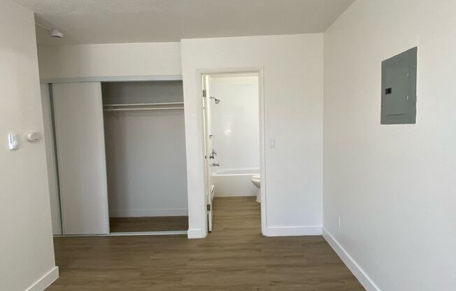 1 bed, 1 bath, 491 sqft, $1,025, Unit Unit 317